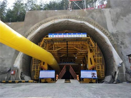 Túnel de concreto Formunda de aço de carrinho simples