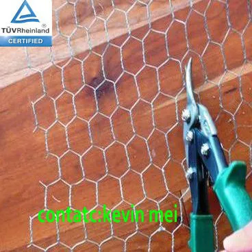 HOT-DIPPED GALVANIZED HEXAGONAL POULTRY FENCE MESH