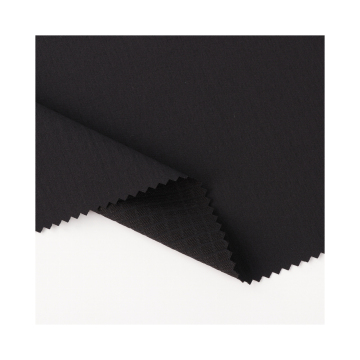 Tissu de randonnée en nylon en spandex avec motif carré horizontal emmêlé pour les activités de plein air