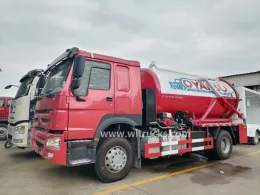 6 Tyre Sinotruk HOWO 10000 Liters Vacuum Sewage Suction Tanker Truck With Self Dumping System
