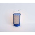 Linterna LED portátil para acampar con atenuación y batería
