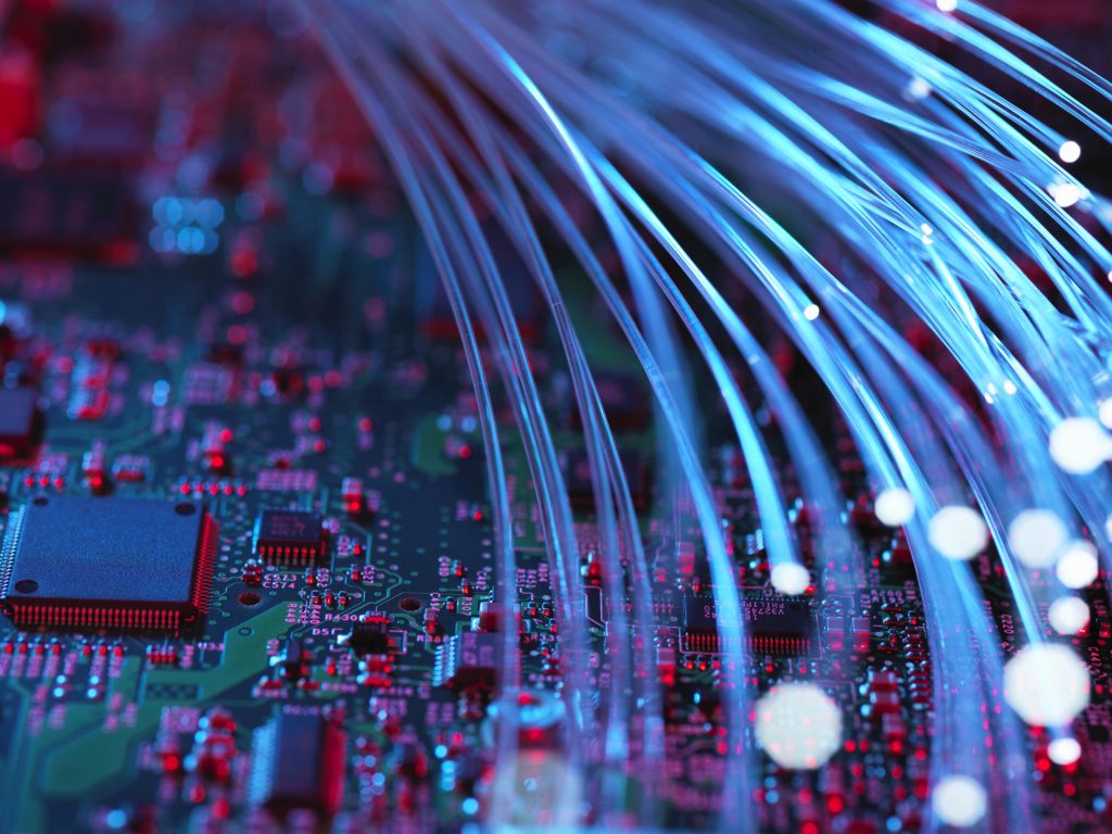 fibre-optics-flowing-through-circuit-boards-f