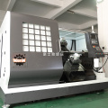 Máquina de torno giratório de metal CNC com alta qualidade