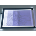 Suron A4 Tracing Light Light Pad легко прослеживает изображения