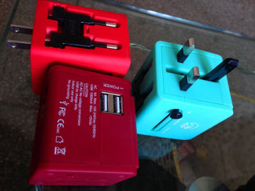 Multifunctional Universal Convertor Plug / Socket Adapter, World Travel Plugs