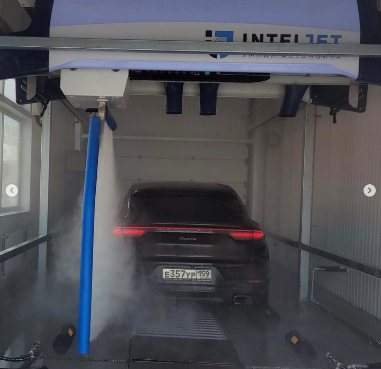 Leisuwash Inteljet car wash robot