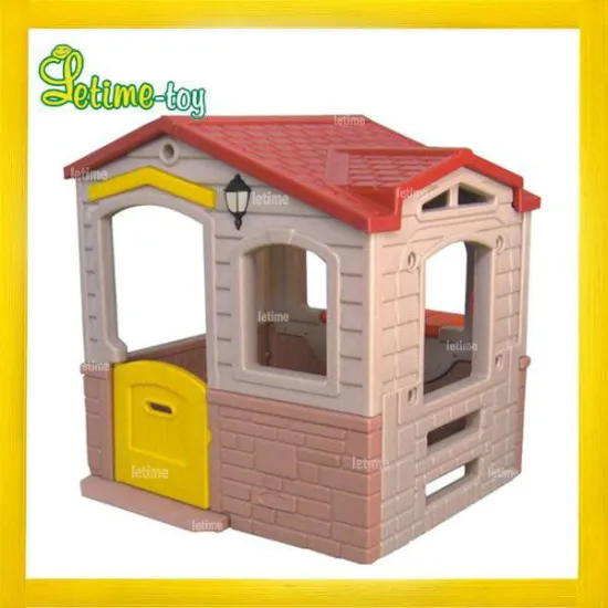 kids plastic playhouse