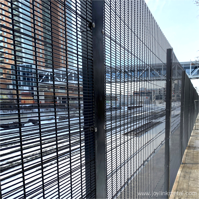 anti-climb 358 welded mesh fence