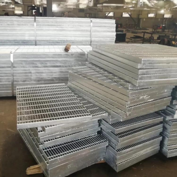 China Affordable Steel Welded Grating for Stairs, Floor Grating Mesh, and Sewage Viewing Platforms