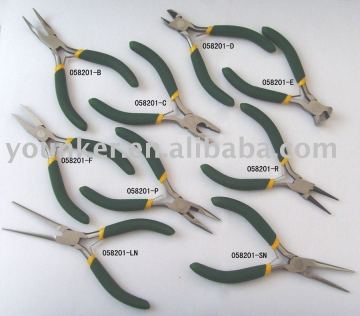 High Quality Carbon Steel Round Nose Mini Jewelry Pliers Wholesale