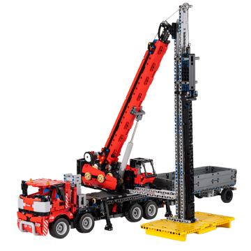Hot Selling Mould King Engineering Series: Remote Control Crane Truck Building Set for Boys - Perfect Gift Idea