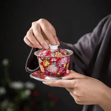Imperial Court style enamel bowl Hand-painted tea bowl