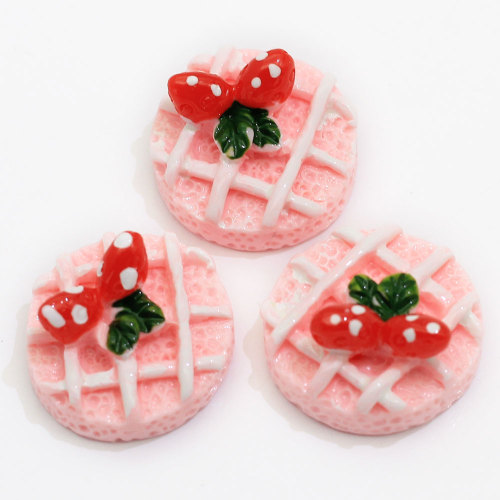 Commercio all&#39;ingrosso 3D Romanzo Kawaii Mini Pink Cookie Strawberry Waffle Cabochon in resina per la decorazione della festa a casa