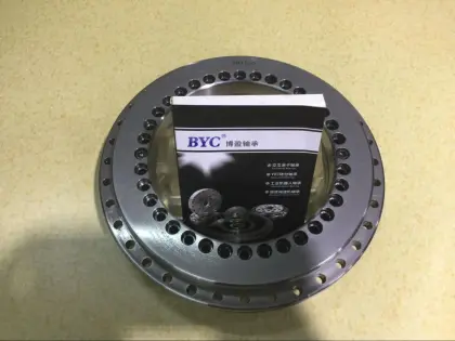 YRT395 Industrial Machinery Rotary Table Bearings