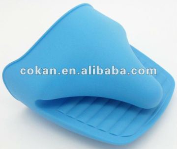 Lovely shape silicone baking glove