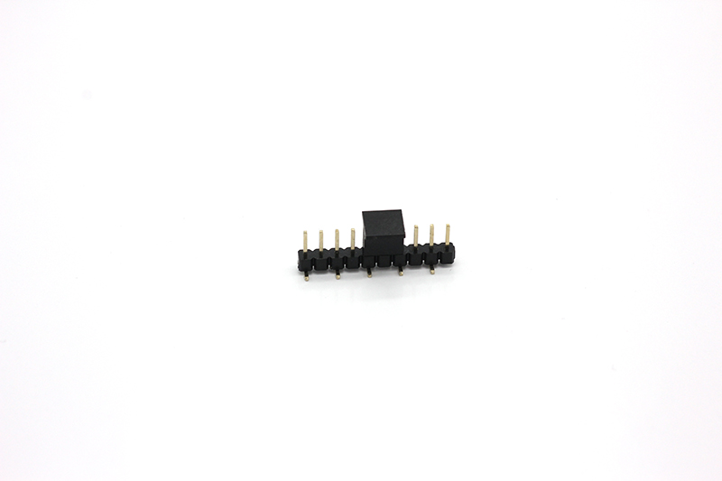 2.0 Single Row Chip and Cover Pin Connector