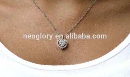 18K White Gold-Plated Luxe Heart Pendant