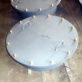 Marine hatch cover grain hole cover device