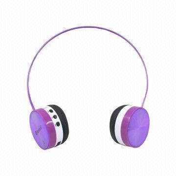 TF Card Bluetooth Headphones, Maximum Bass Sound and 82 to 108MHz Carrier Frequency