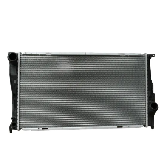 Auto Parts Accessories Car Radiator for BMW 3E90 318d M47 N2 OEM 7790297
