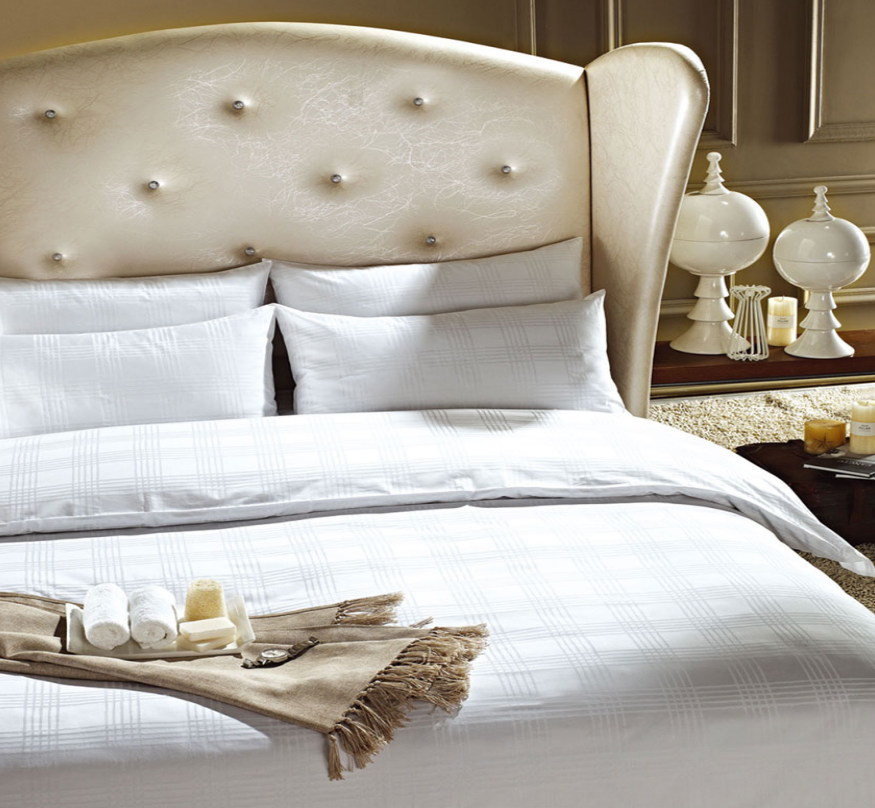 White Hotel Elegant Jacquard Sets