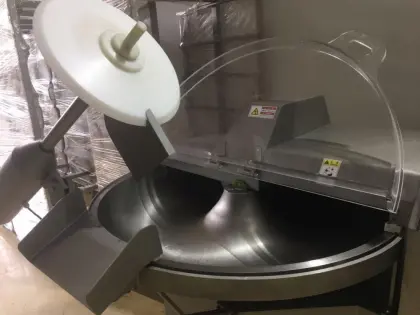 Sausage processing machine of bowl cutter