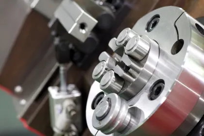 Industrial Mini Ear Hook Wire Bending Machine