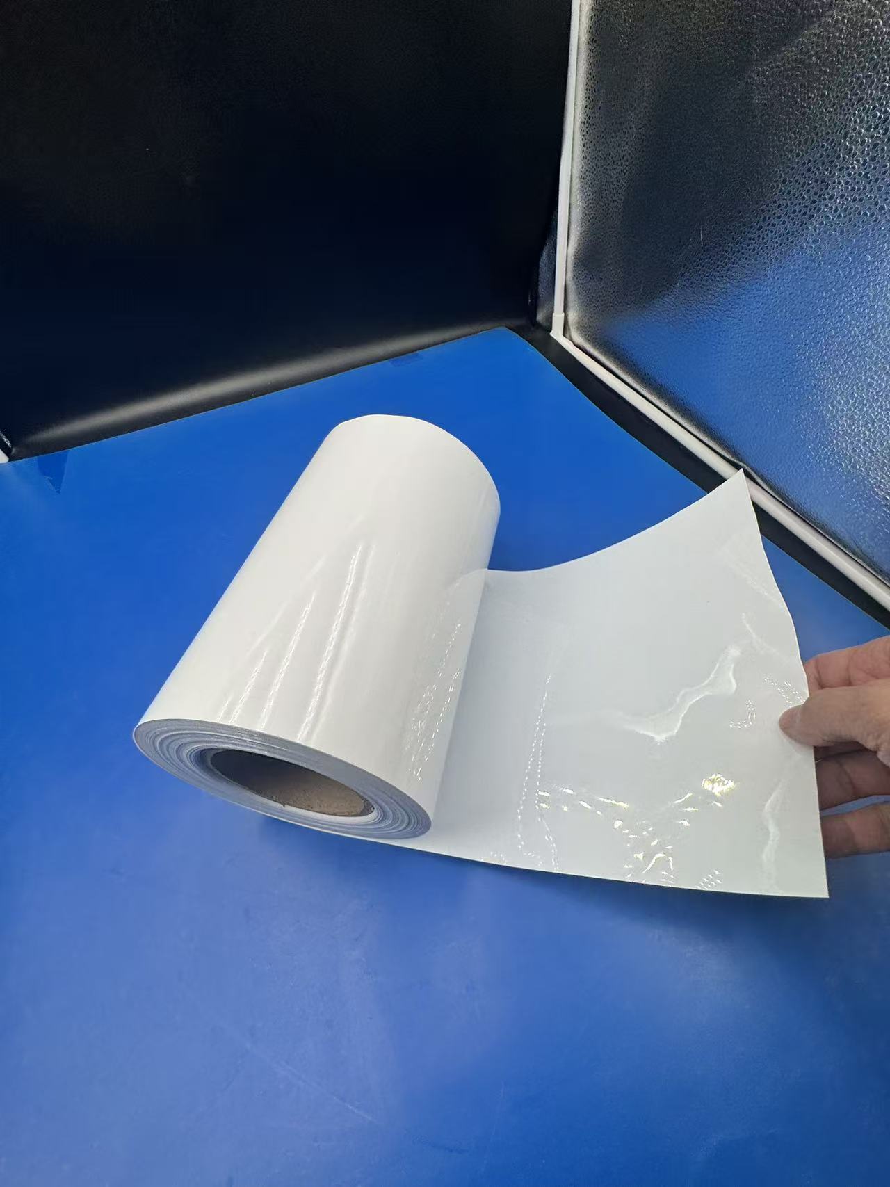 PVC/PVDC anti-static film