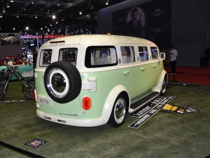 fullgood summer van Retro style electric car High-value new energy vehicles