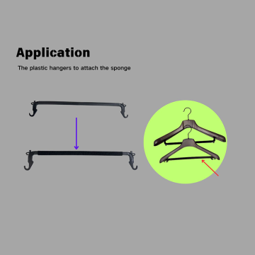 Clothes hanger extrusion molding equipment