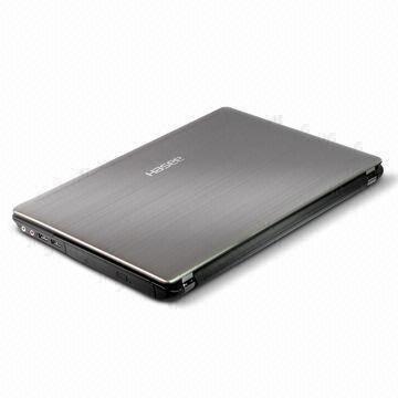 Laptop with SNB CPU i3/i5/i7 and HM76 Intel Chipset