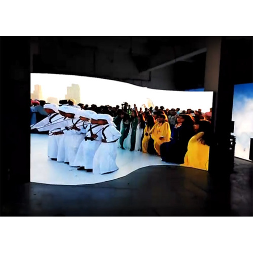 Unsurpassed Color Uniformity Indoor Curved LED Display