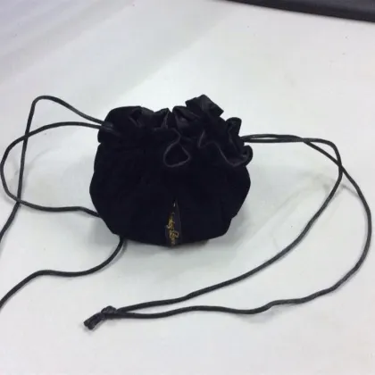 Round Bottom Velvet Packaging Bags