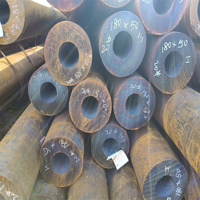 C45 الفولاذ الكربوني الأنابيب غير الملحومة لحفر غاز