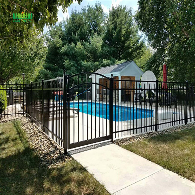Swimming Pools Fence Used in Security Protection