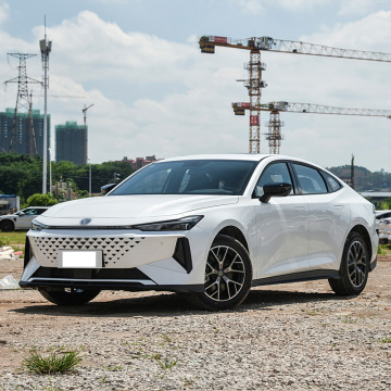 Trong kho 2023 Changan Uni -V IDD Hybrid Electric Cars - Chất lượng xe mới của người lớn