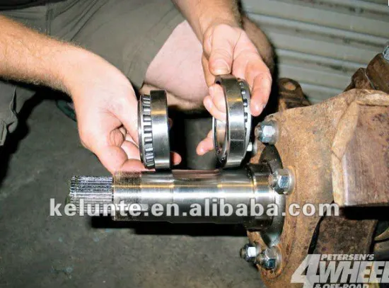 KOYO 30211 Small Taper Roller Wheel Bearings Specification