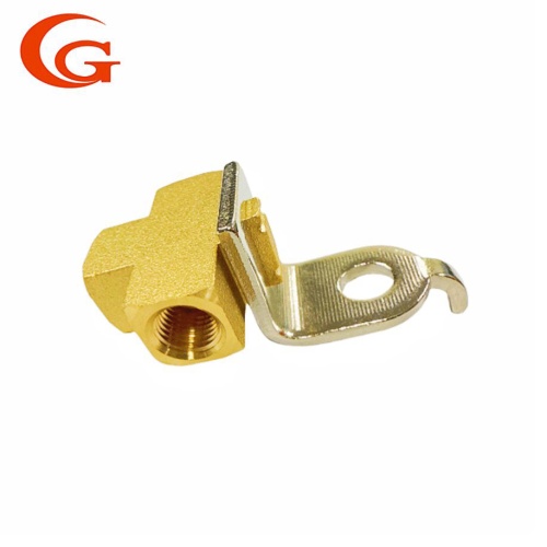 Conector de manguera de tres vías de latón duradero y sin plomo