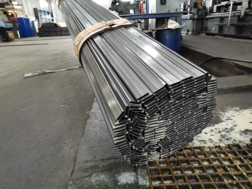 ASTM A513 ERW rectangular mechanical tubing