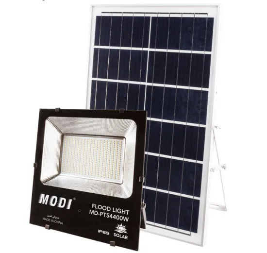Flicker-free solar flood light for road