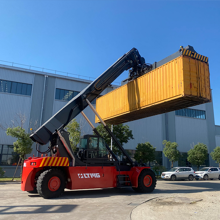 High-Quality 45Ton Chinese Brand Container Stacker Crane for Ports