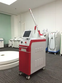 1-10Hz Active Q-Switched Nd-YAG Laser Beauty Equipment for Birthmark Removal, Laser Tattoo Removal