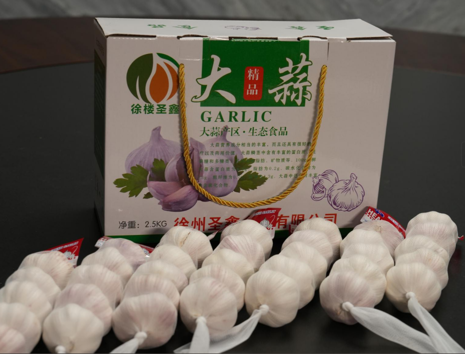 garlic with package