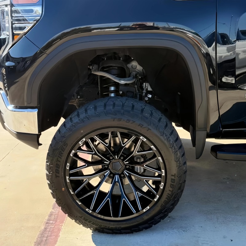 Gloss black finish + milled edge wheels