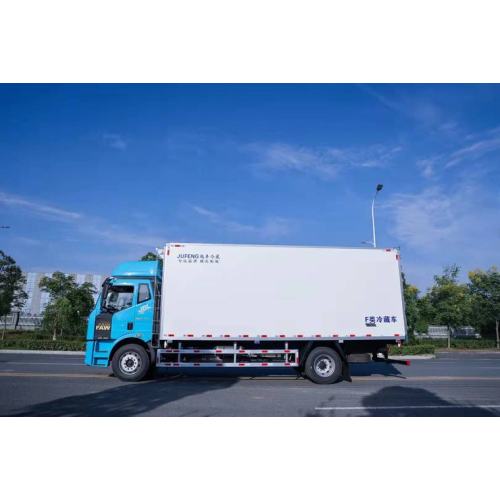 Faw Diesel Engine Refrigerator Freezer Truck