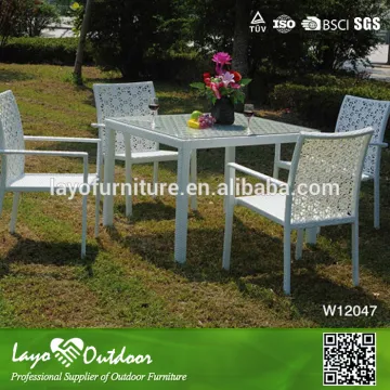 Hot Selling Favorable Price Outdoor Patio Dining Table Set