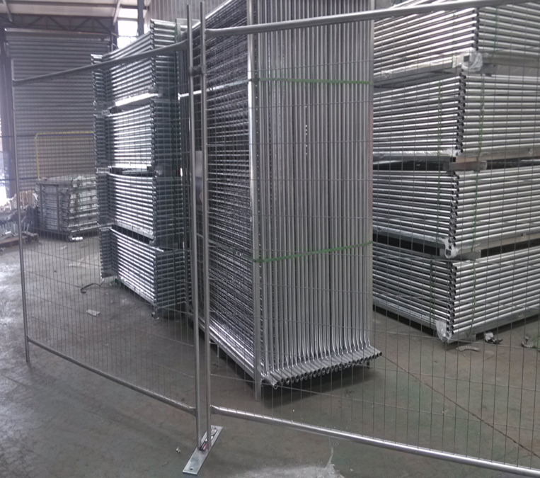 6x10ft SquareTube Galvanized Canada Fence temporaneo