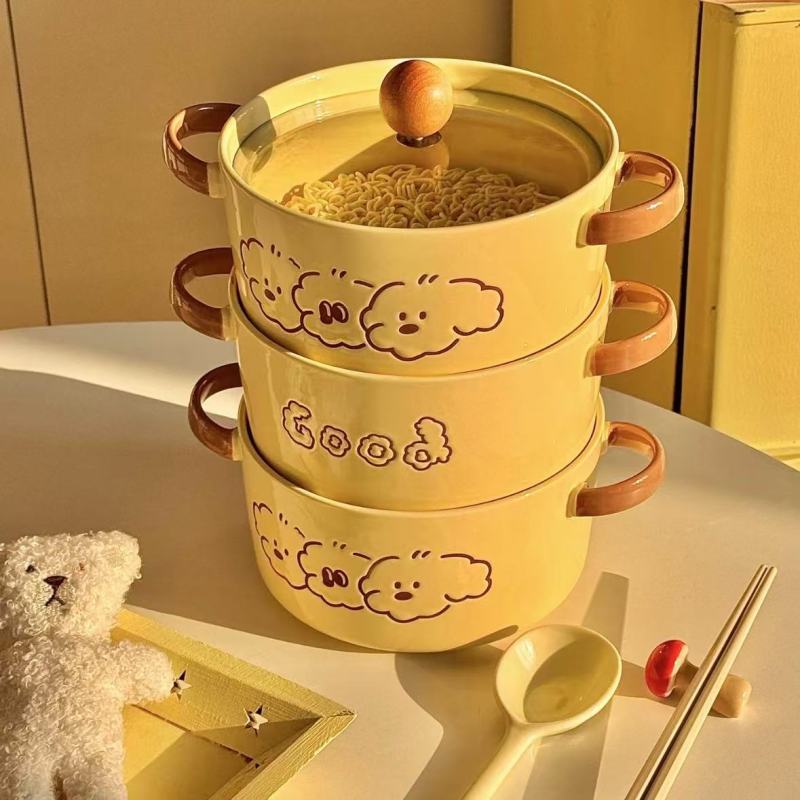 Stylish Anime-Themed Dinnerware Collection