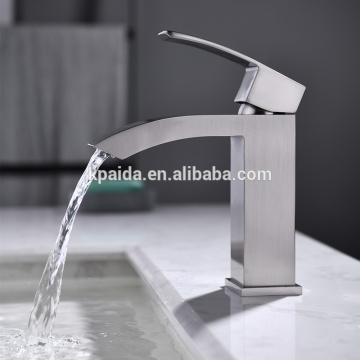 Single Hole Handle Bathroom Vanity faucet Brushed Nickel