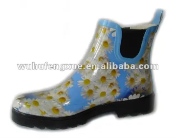 ladies short boots